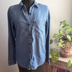 Madewell Denim Chambray Shirt Size Small